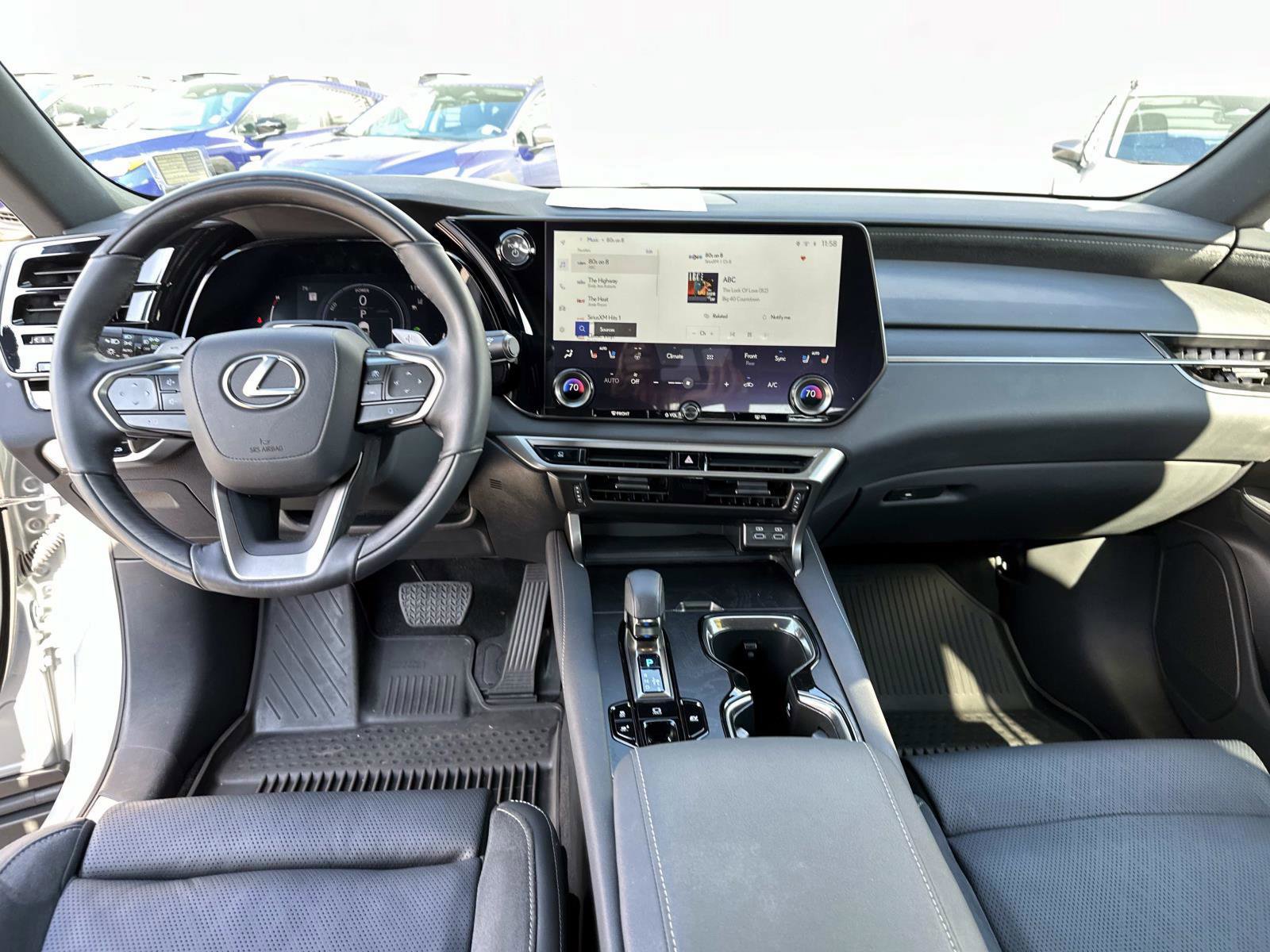 Used 2024 Lexus RX 350 image 19