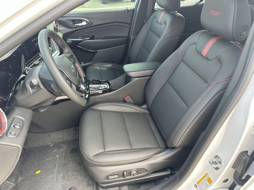 New 2026 Chevrolet Trax RS w/ Sunroof Package image 20