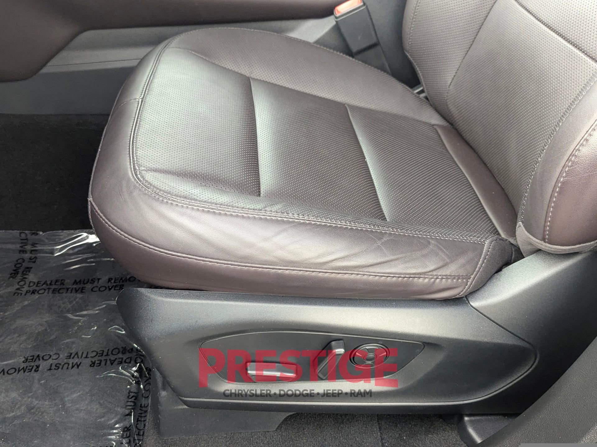 Used 2025 Ford Explorer Platinum w/ Ultimate Package image 25