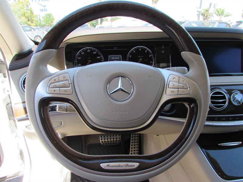 Used 2017 Mercedes-Benz S 550 Sedan image 17