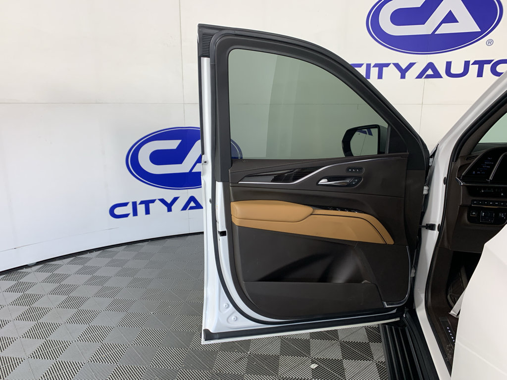 Used 2021 Cadillac Escalade Sport w/ Driver Assist Tech Package AWD/4WD image 13
