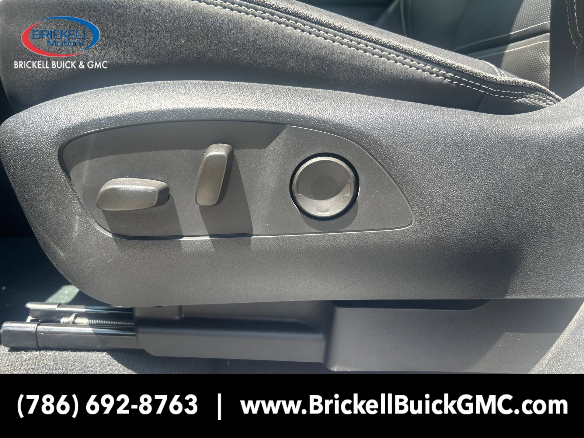 New 2025 GMC Sierra EV Denali image 21