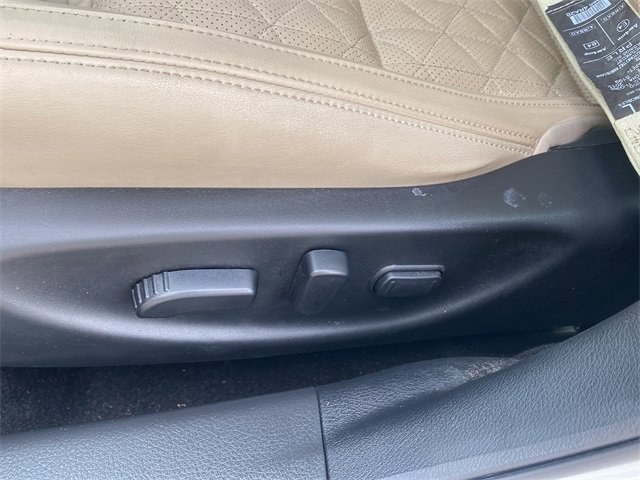 Used 2016 Nissan Maxima Platinum image 21