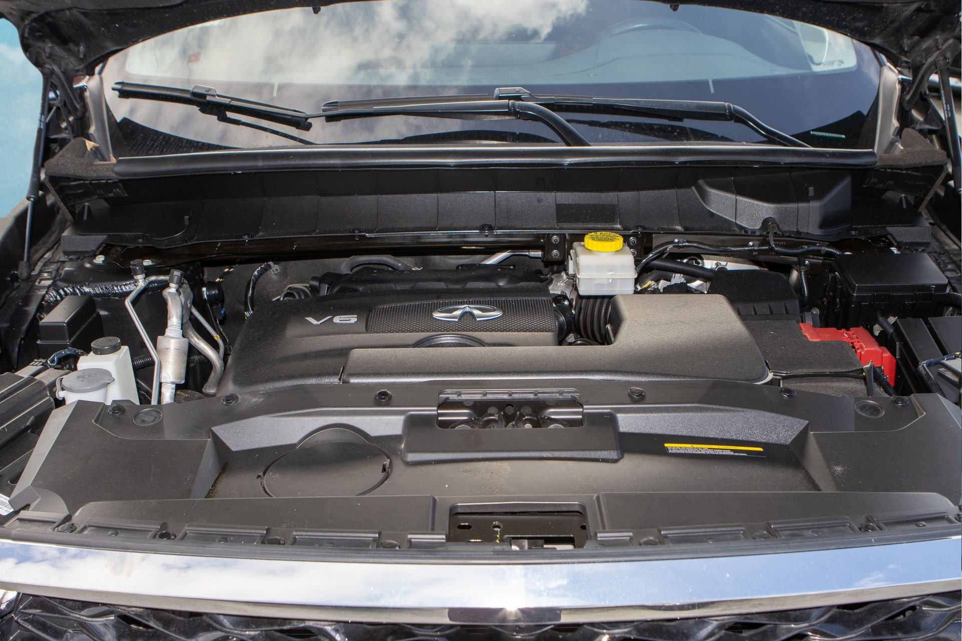 Used 2023 INFINITI QX60 Sensory w/ Cargo Package image 29