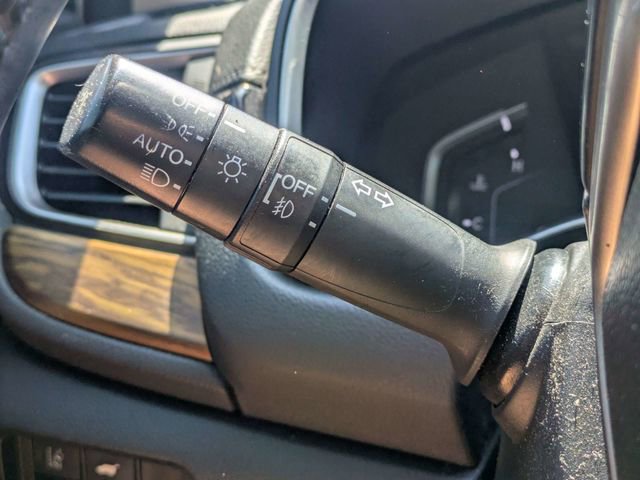 Used 2018 Honda CR-V Touring image 29