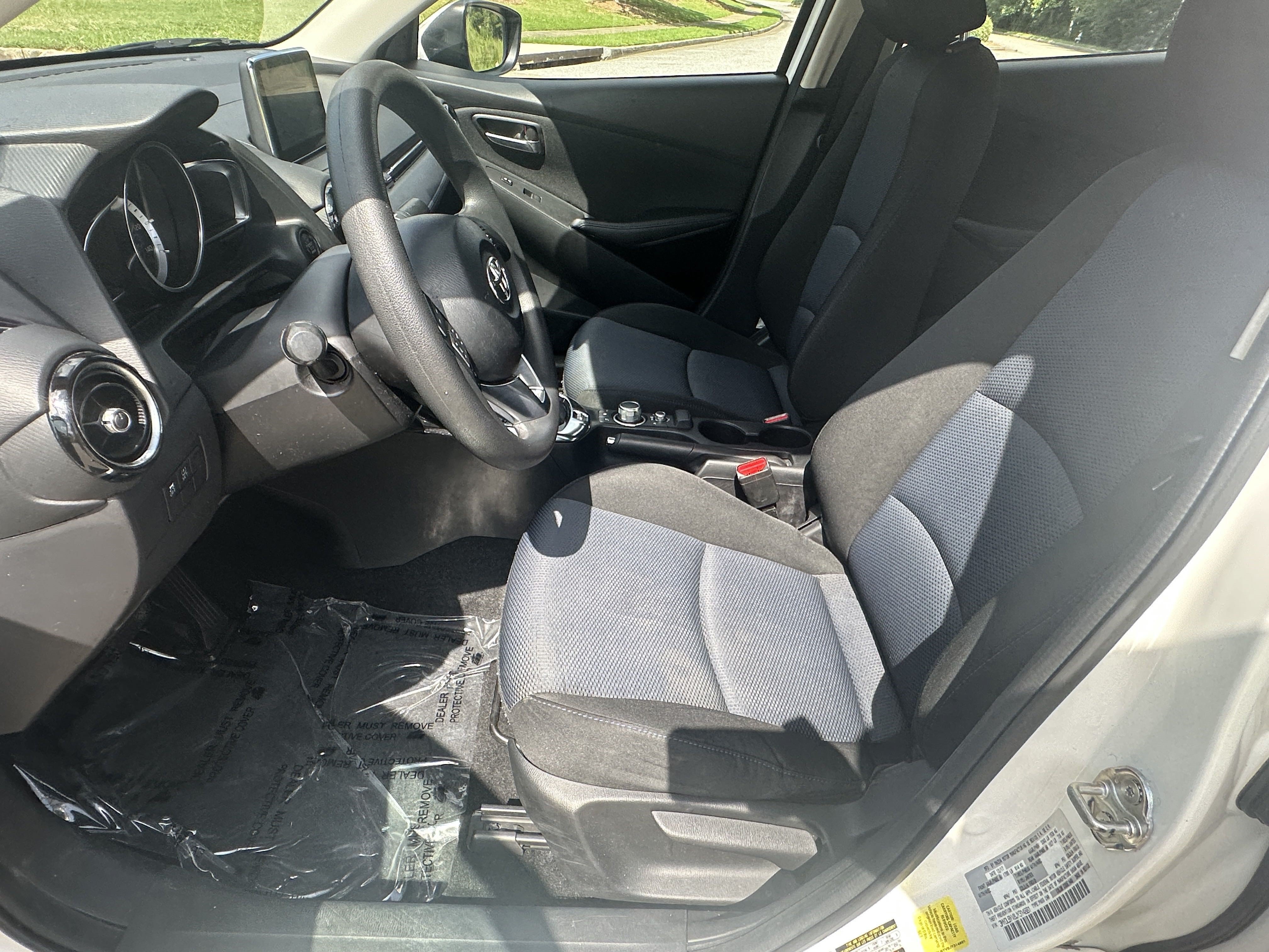 Used 2018 Toyota Yaris iA FWD image 9
