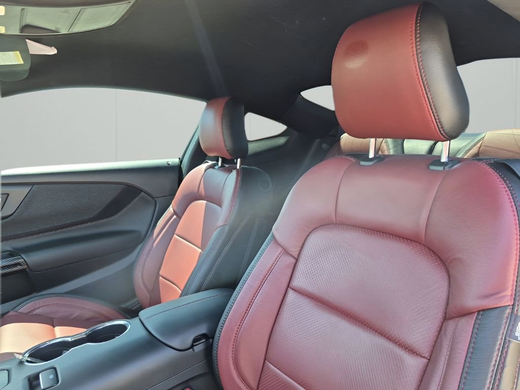 Used 2024 Ford Mustang EcoBoost image 21