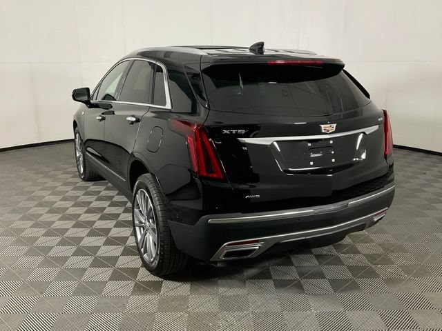 Certified 2025 Cadillac XT5 Premium Luxury w/ Technology Package AWD/4WD image 4