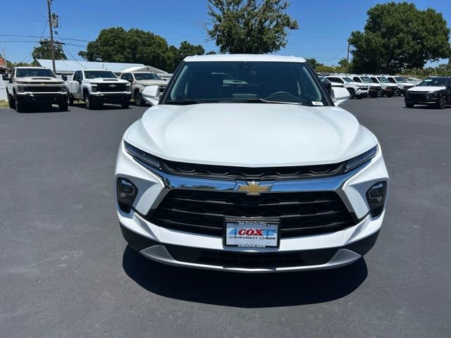 Used 2025 Chevrolet Blazer LT w/ Driver Confidence Package AWD/4WD image 2