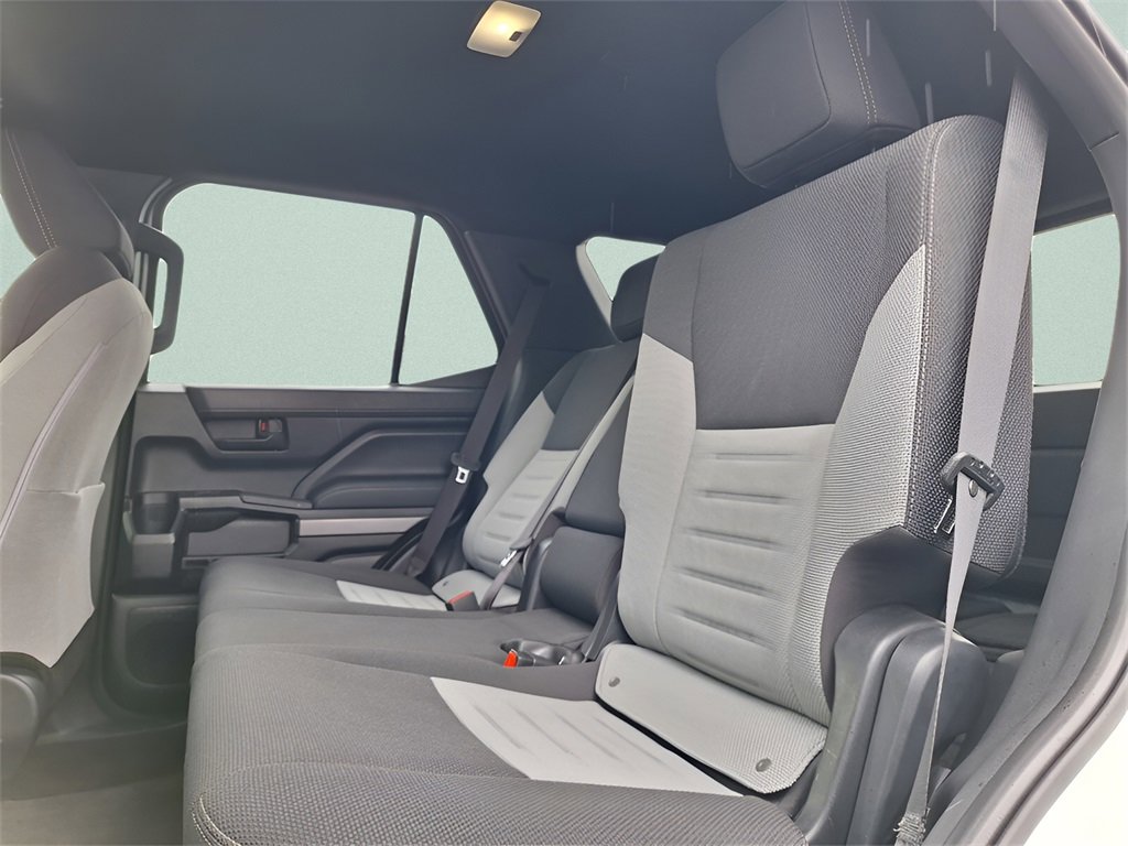 Used 2025 Toyota 4Runner TRD Off-Road image 12