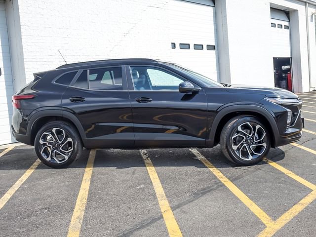 New 2026 Chevrolet Trax RS image 5