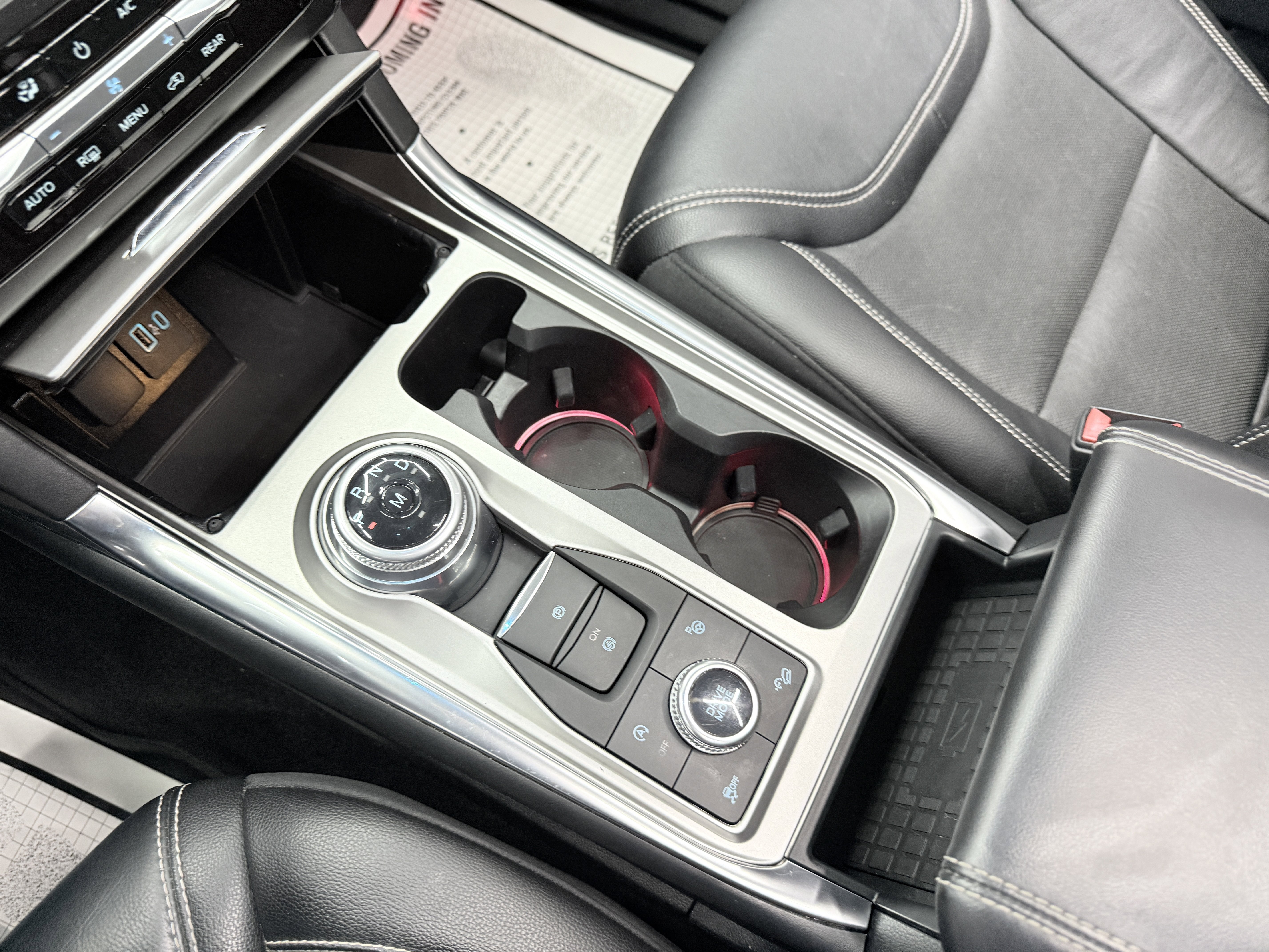 Used 2020 Ford Explorer ST w/ ST Street Pack image 21