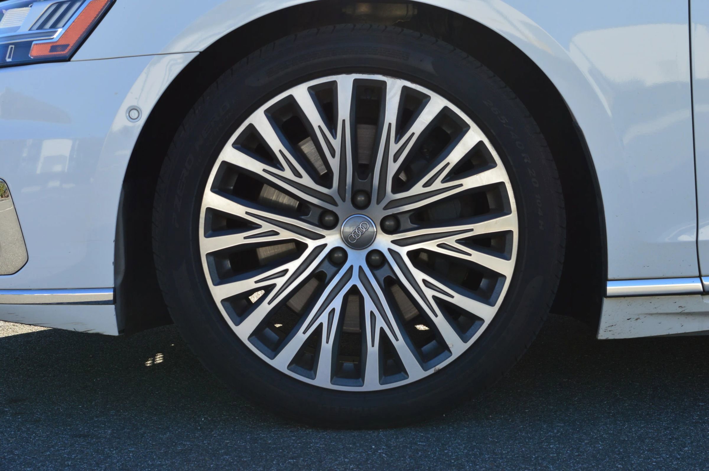 Used 2019 Audi A8 L 3.0T w/ Executive Package image 10