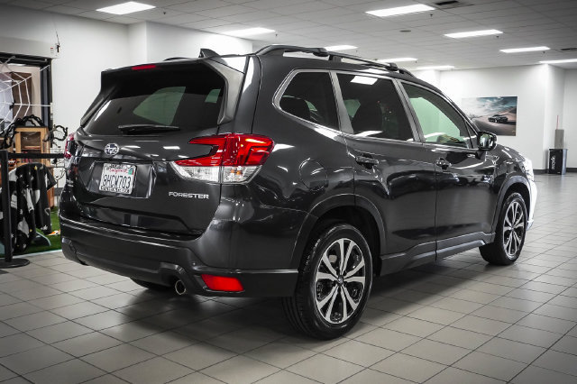 Used 2019 Subaru Forester Limited AWD/4WD image 6