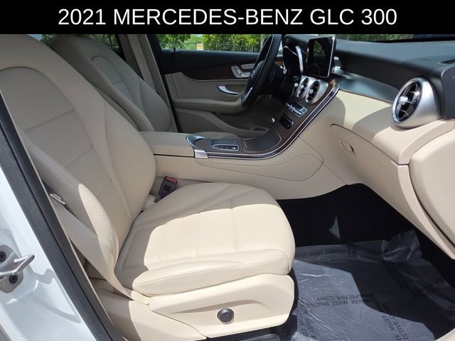 Used 2021 Mercedes-Benz GLC 300 image 10