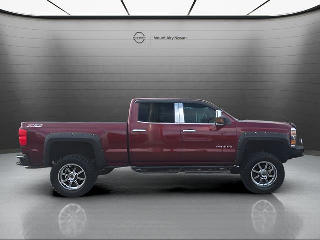 Used 2017 Chevrolet Silverado 2500 LTZ w/ Vortec Plus Package AWD/4WD image 3