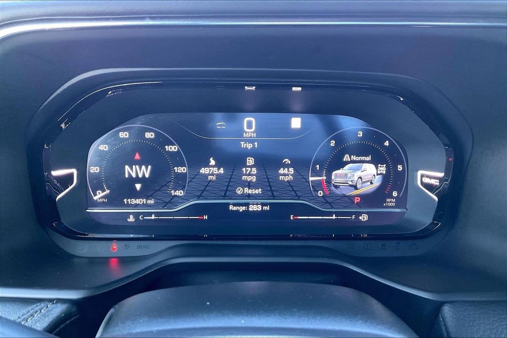 Used 2023 GMC Yukon Denali image 12