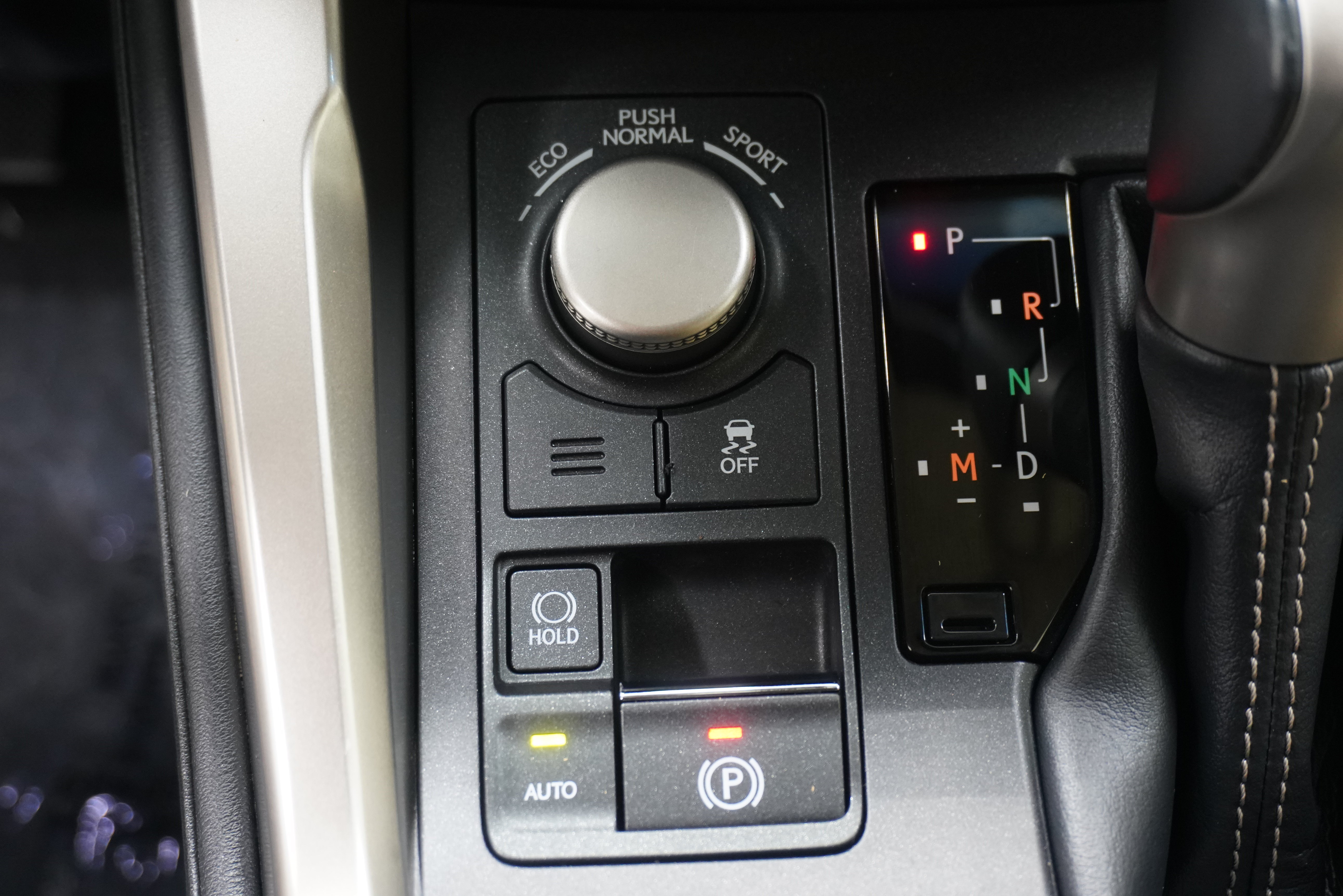 Used 2015 Lexus NX 200t FWD w/ Premium Package image 22