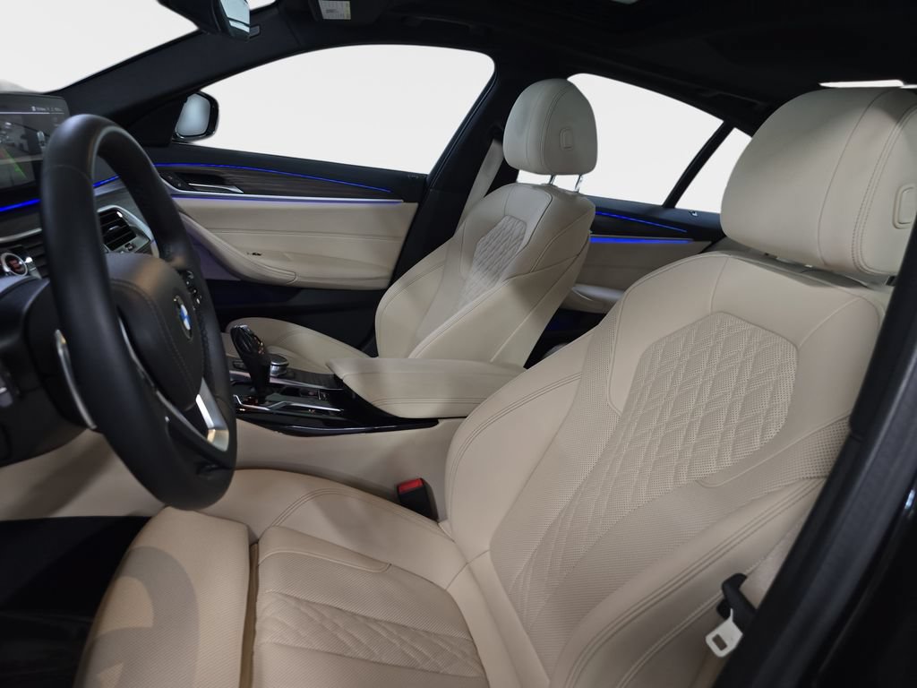 Used 2023 BMW 530i w/ Convenience Package RWD image 17