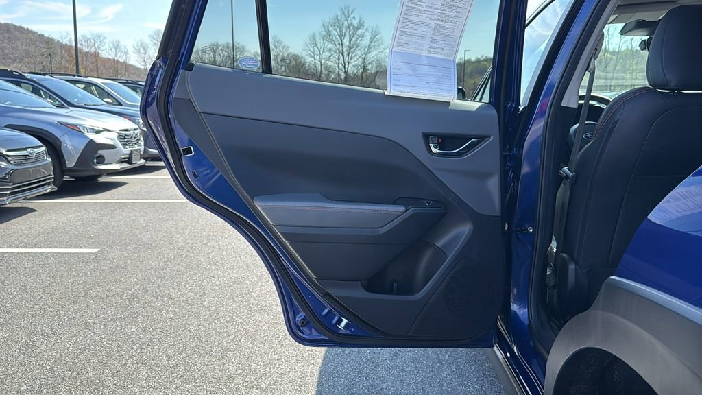 Used 2025 Subaru Crosstrek 2.5i Limited image 24