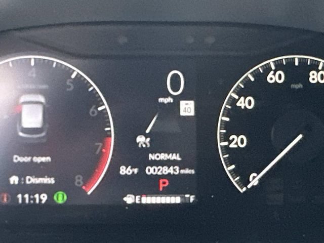 Used 2024 Honda HR-V Sport image 11