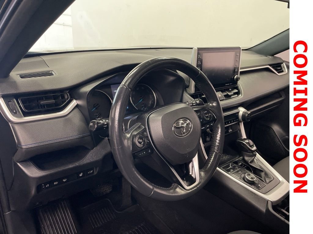 Used 2022 Toyota RAV4 SE w/ Convenience Package image 18