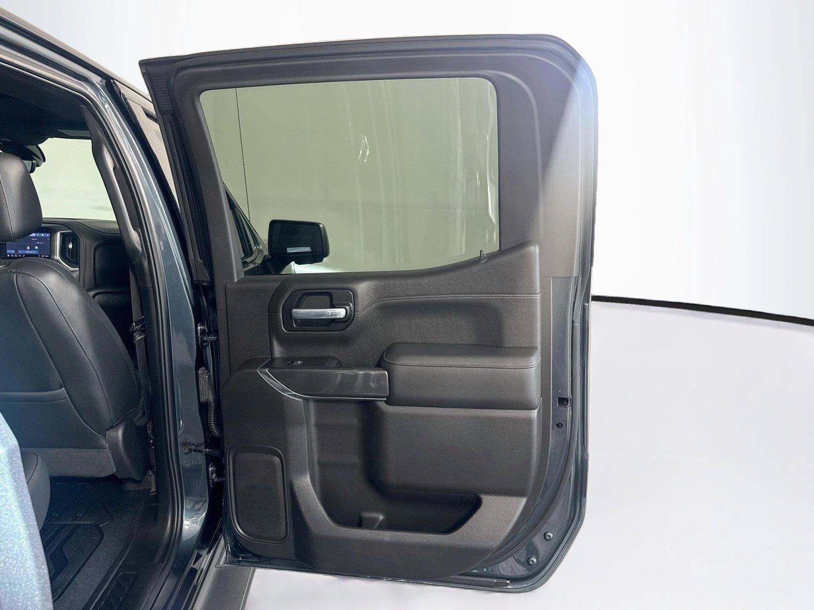 Used 2019 GMC Sierra 1500 AT4 w/ AT4 Premium Package AWD/4WD image 41