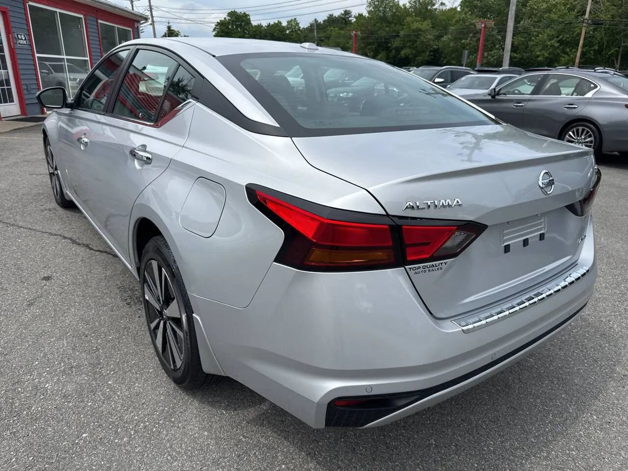 Used 2022 Nissan Altima 2.5 SV image 7
