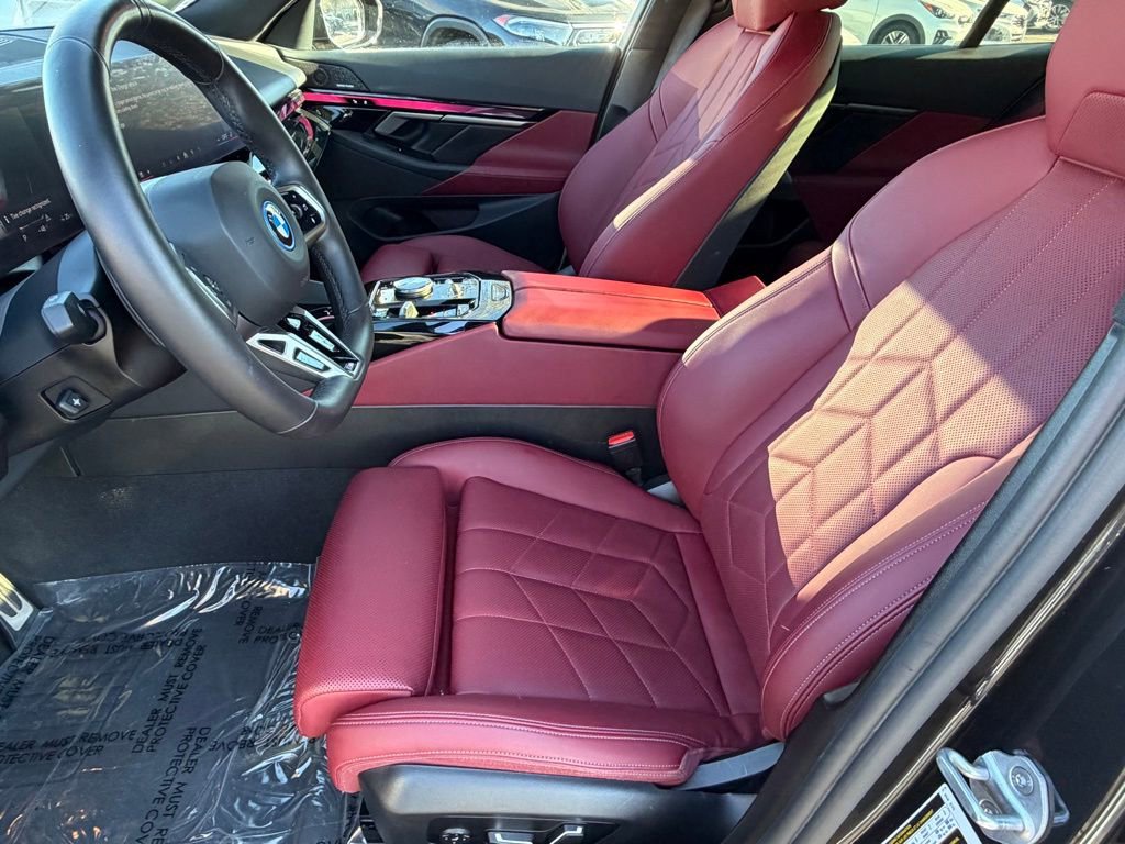 Used 2025 BMW i5 xDrive40 w/ M Sport Package image 19