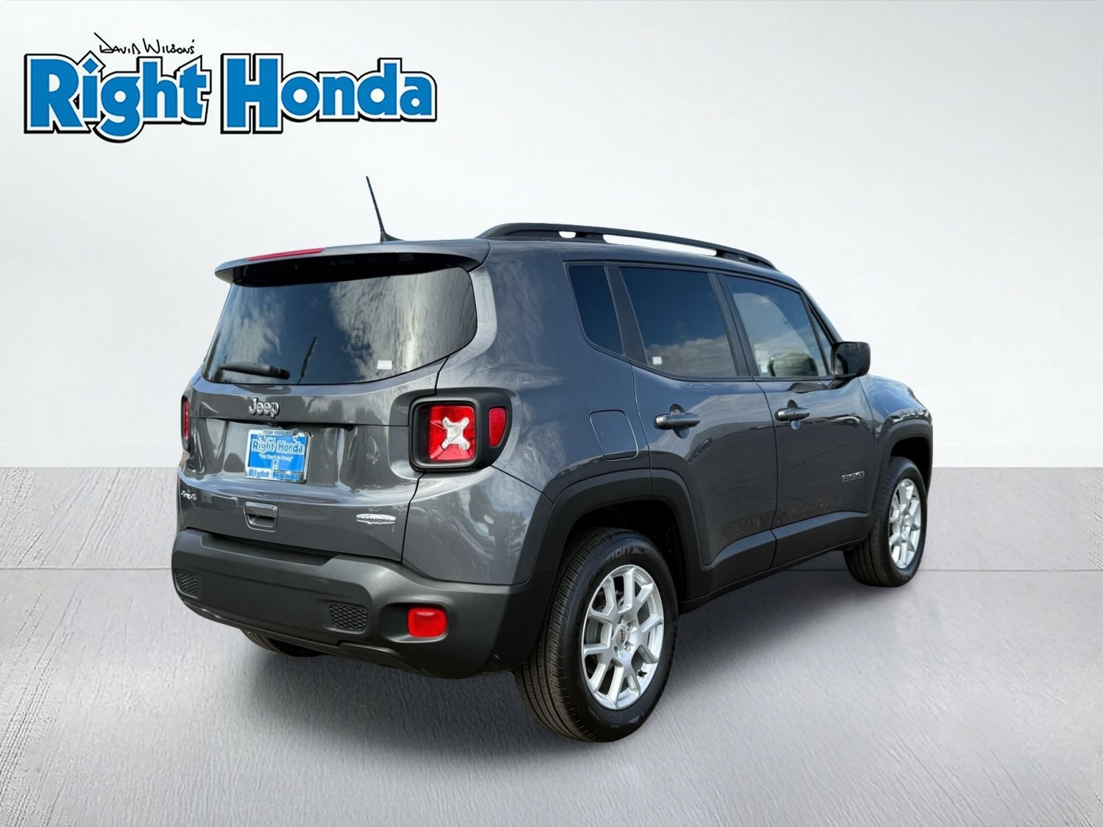 Used 2022 Jeep Renegade Latitude w/ Convenience Group AWD/4WD image 8