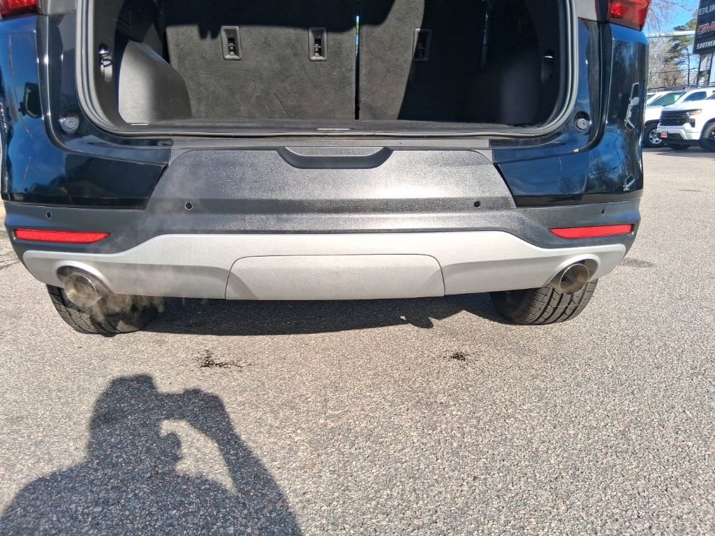 Used 2023 Chevrolet Blazer LT w/ LPO, Black Grille Bar Package image 19