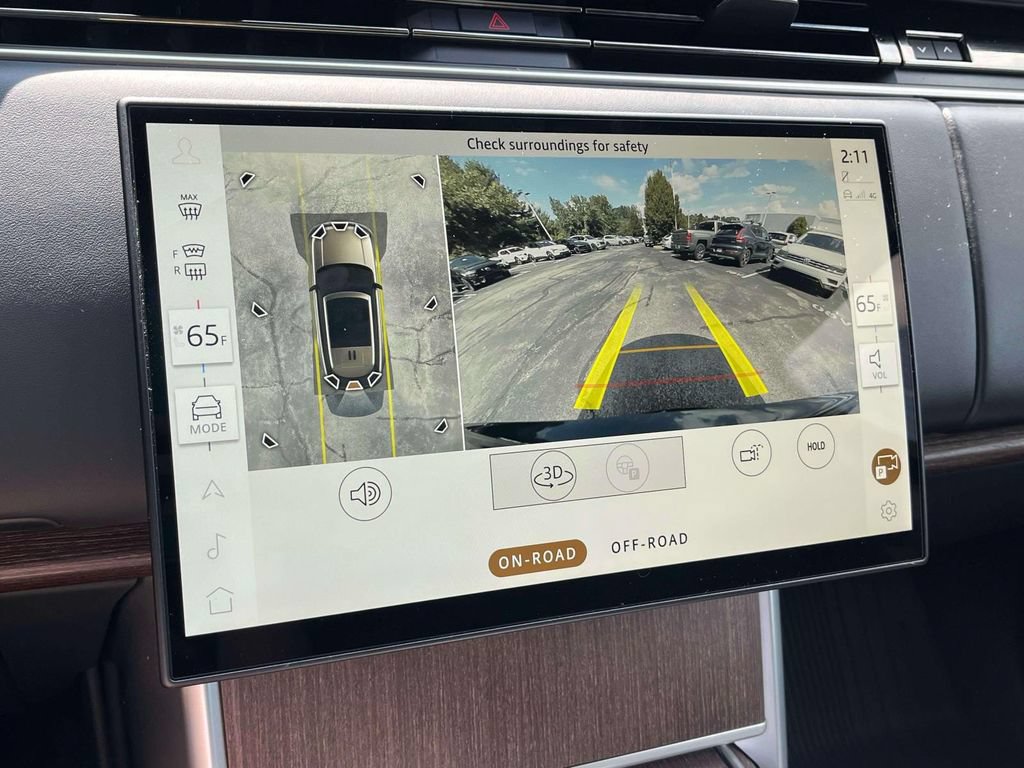 Certified 2025 Land Rover Range Rover SE AWD/4WD image 23
