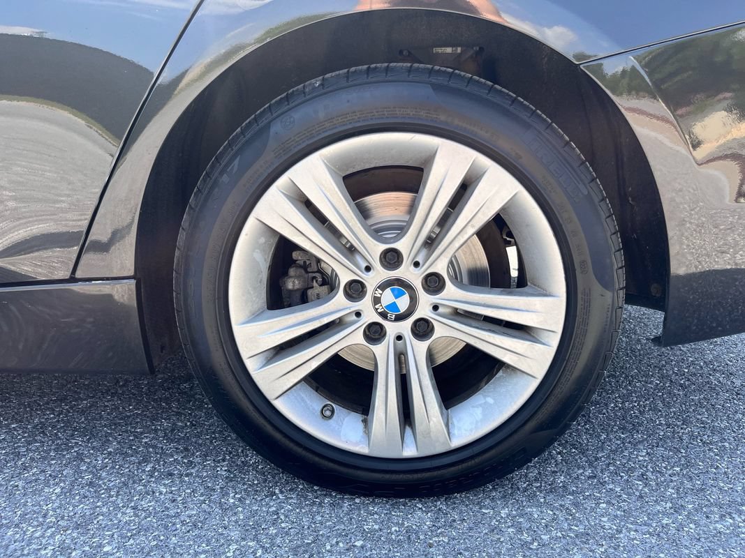 Used 2016 BMW 328i Sedan RWD image 22