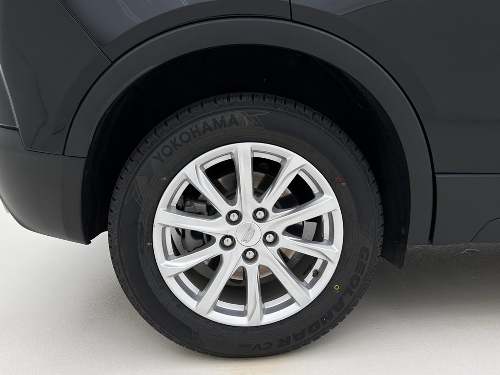 Used 2021 Cadillac XT4 Luxury w/ Cold Weather Package AWD/4WD image 28
