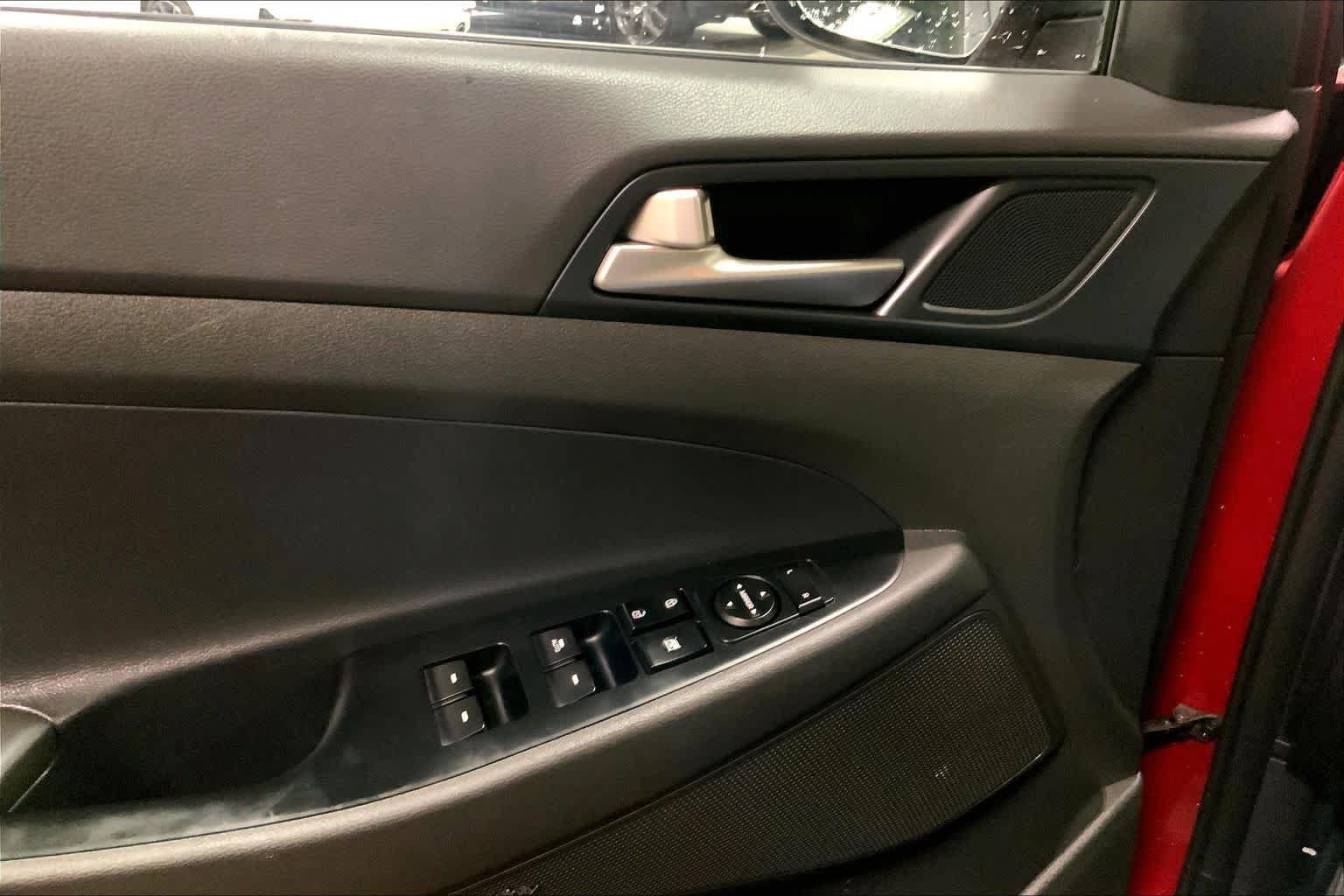 Used 2021 Hyundai Tucson Sport AWD/4WD image 36