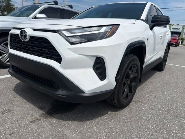 Used 2025 Toyota RAV4 LE FWD image 9
