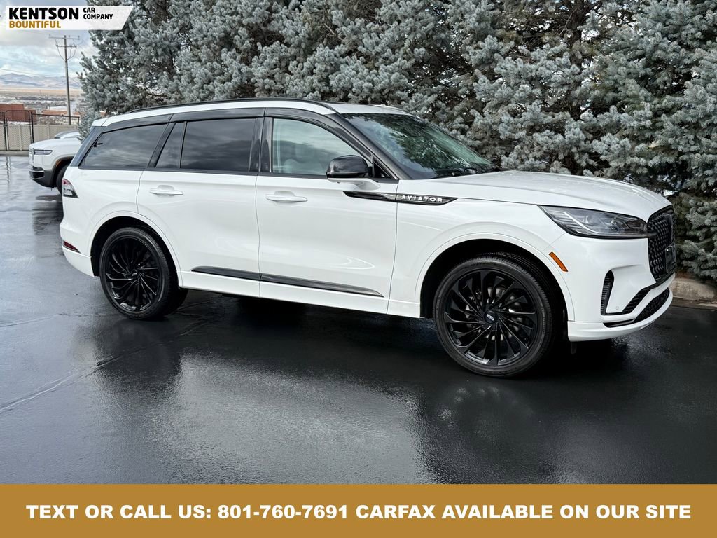 Used 2025 Lincoln Aviator Reserve w/ Equipment Group 201A image 11