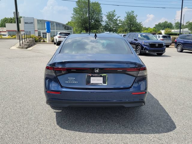 Certified 2025 Honda Accord SE image 5