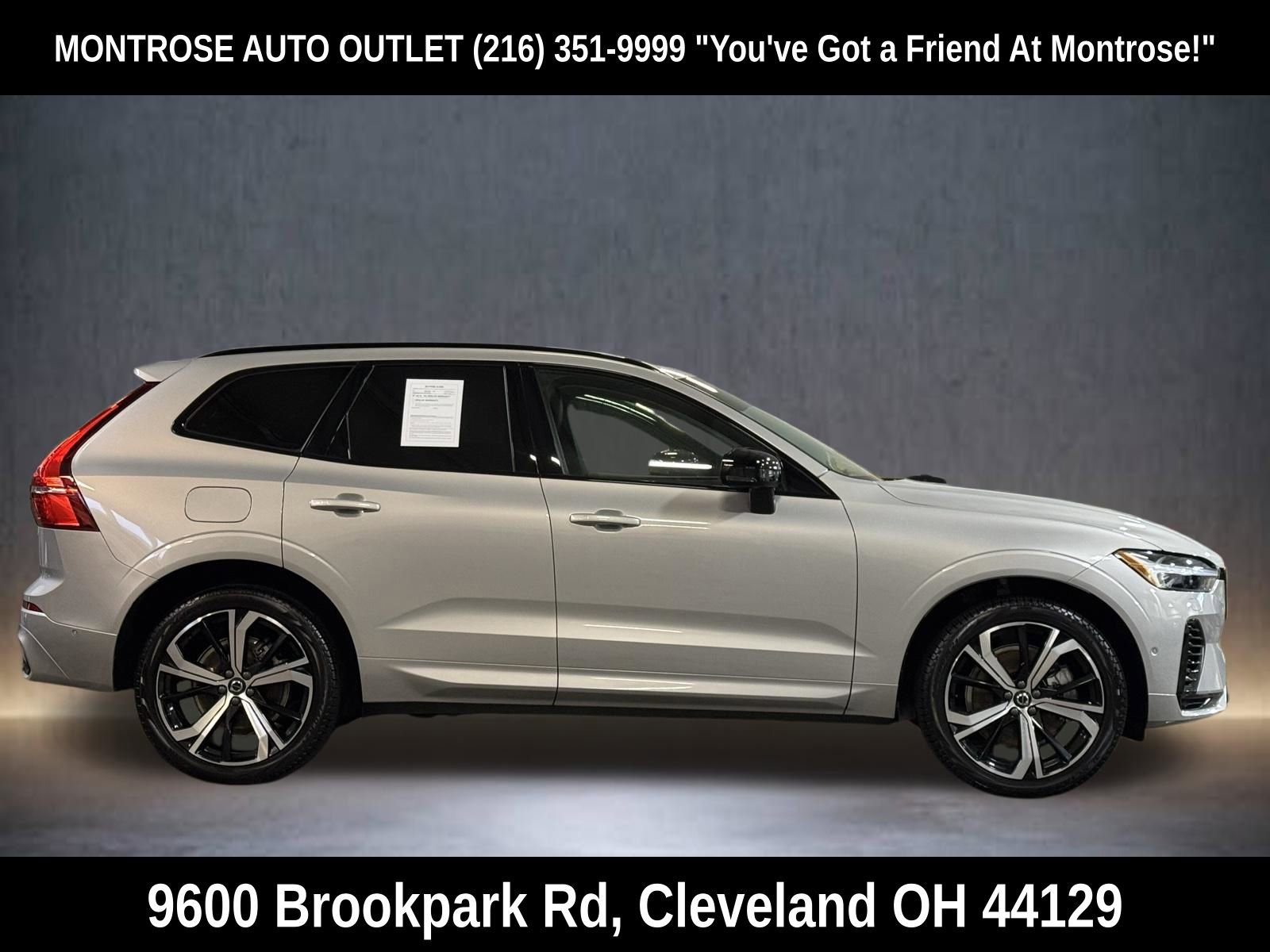 Used 2024 Volvo XC60 T8 Ultimate w/ Protection Package Premier image 3