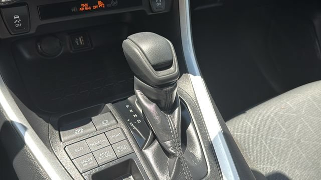 Certified 2025 Toyota RAV4 XLE AWD/4WD image 17