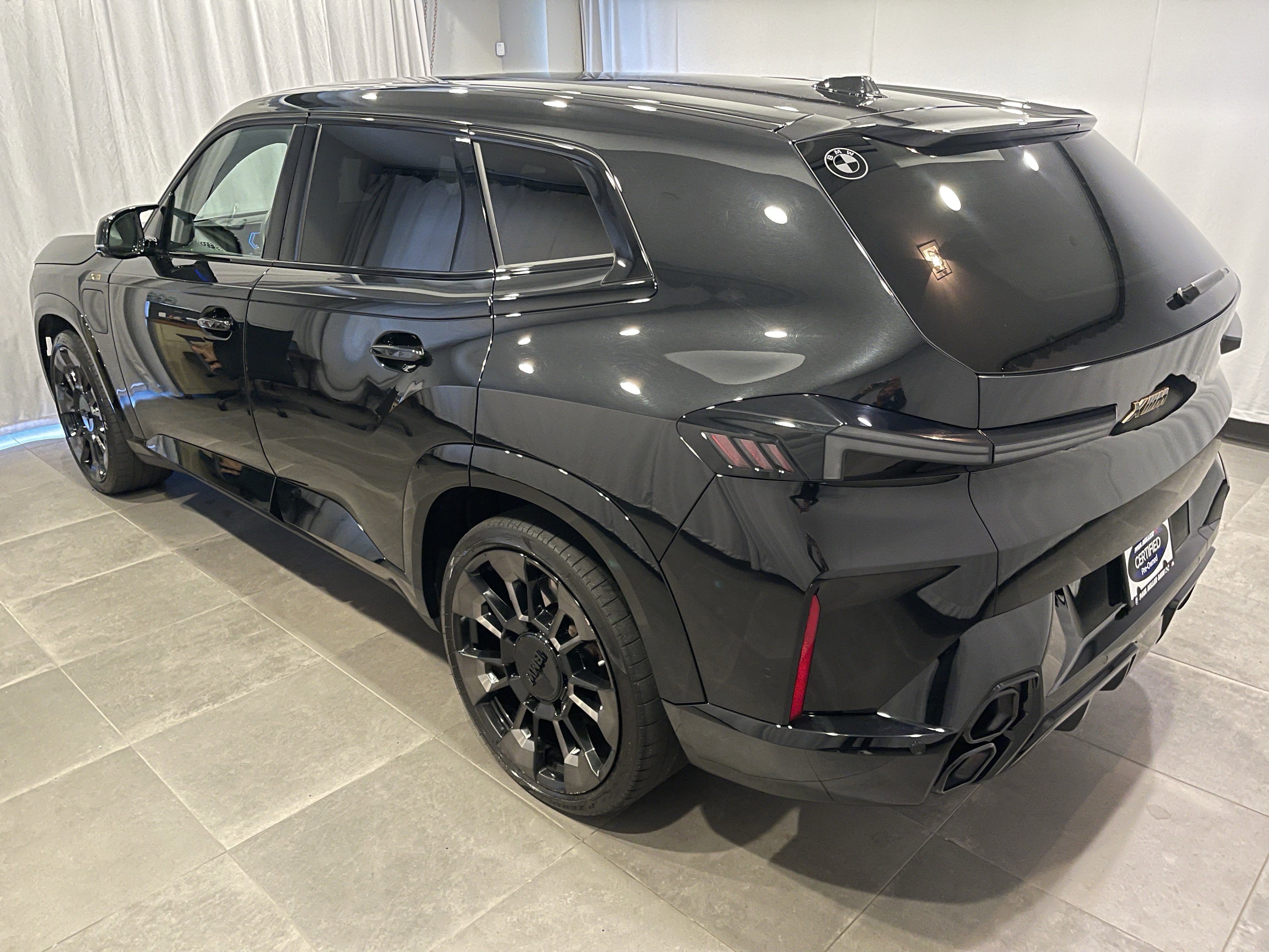 Certified 2024 BMW XM AWD/4WD image 4