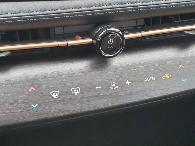 Certified 2023 Nissan Ariya FWD image 28