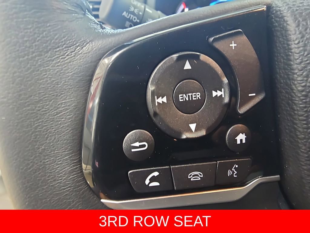 Used 2022 Honda Pilot Touring image 18