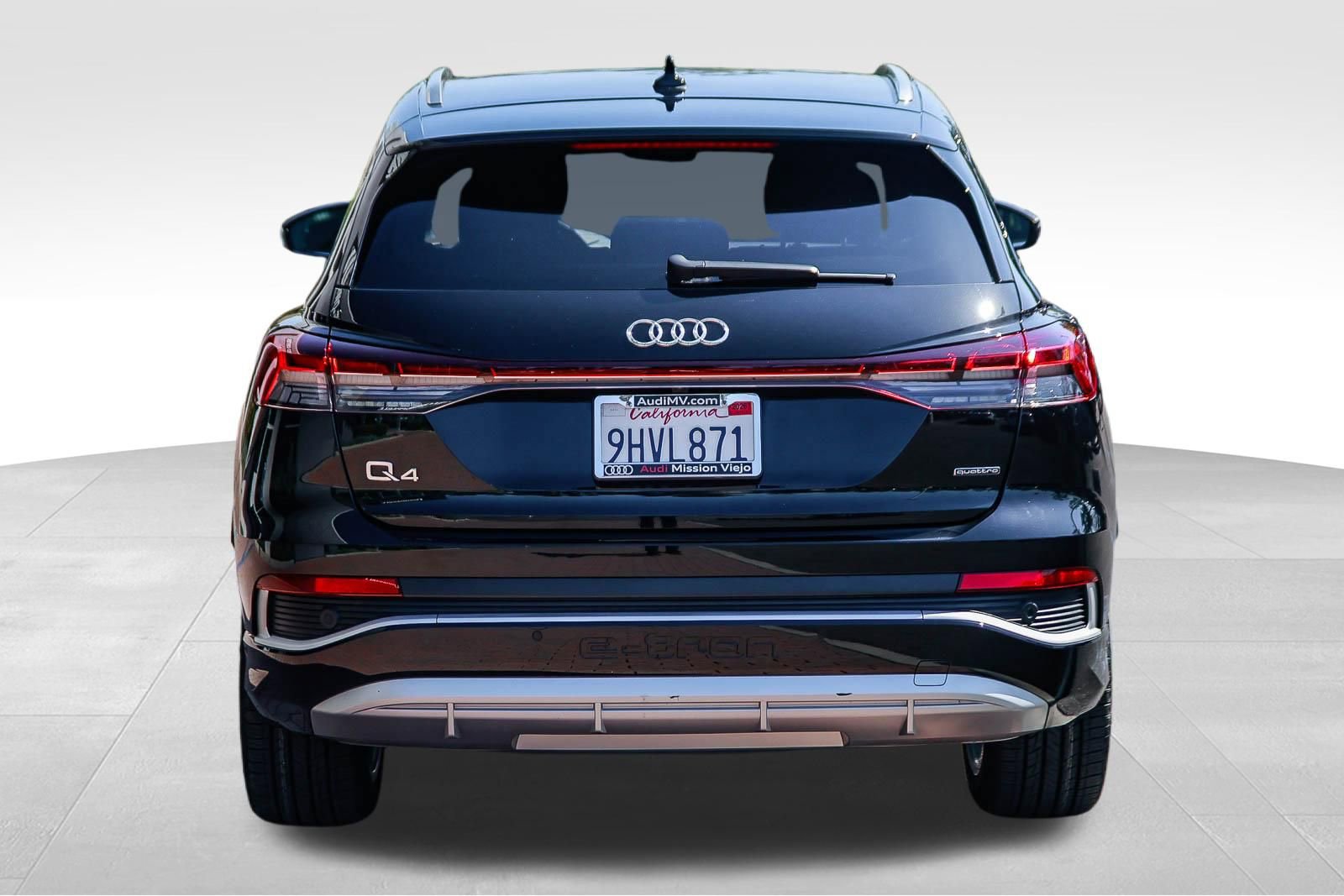 Certified 2023 Audi Q4 e-tron Prestige w/ 20" Wheel Package image 7