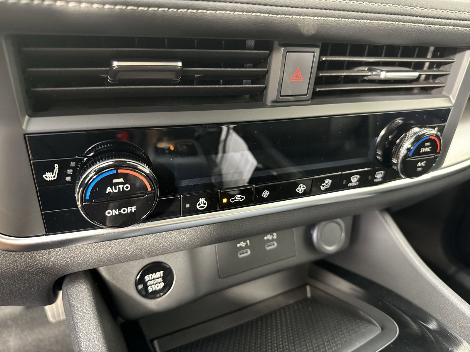 New 2026 Nissan Rogue SV w/ SV Premium Package image 10