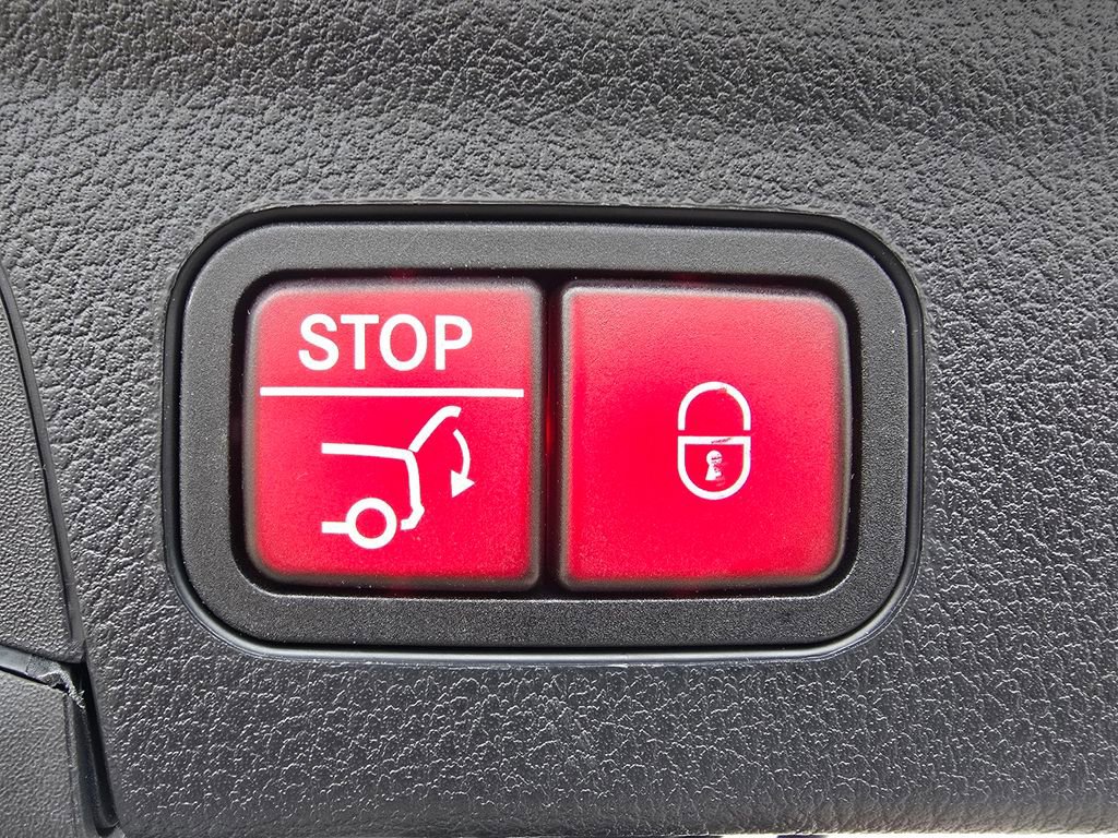 Used 2023 Mercedes-Benz GLE 53 AMG 4MATIC image 20