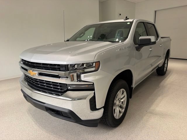 Certified 2022 Chevrolet Silverado 1500 LT AWD/4WD image 3