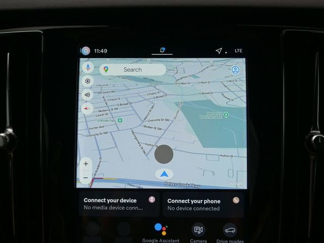 New 2026 Volvo V60 B5 Cross Country Plus w/ Protection Package Premier image 14