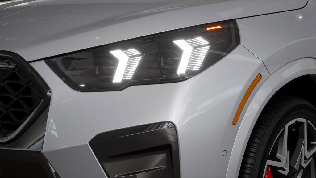 New 2026 BMW X2 xDrive28i w/ Technology Package image 6