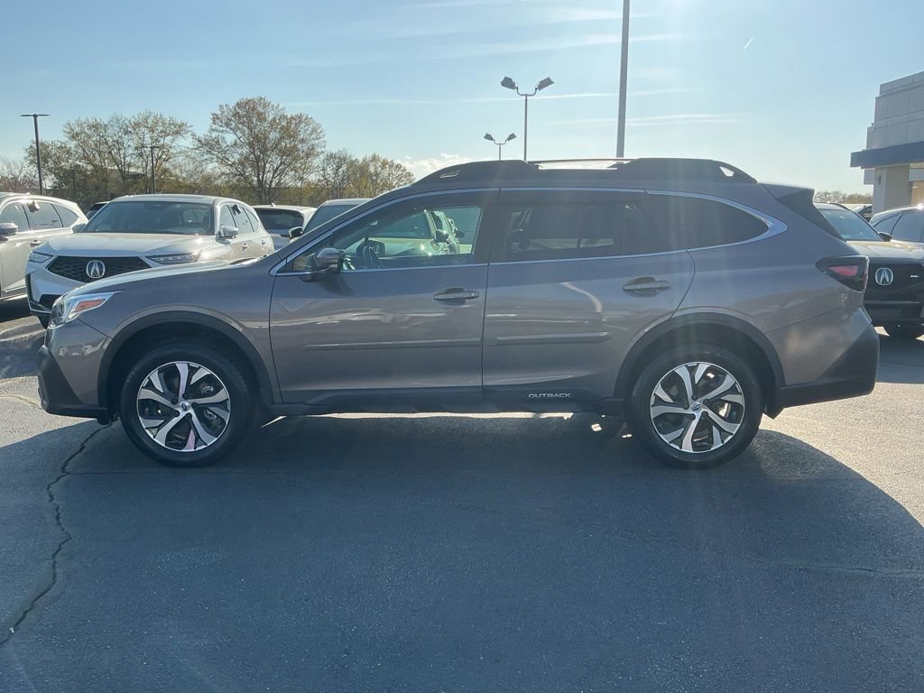 Used 2022 Subaru Outback Limited w/ Popular Package #2 image 2